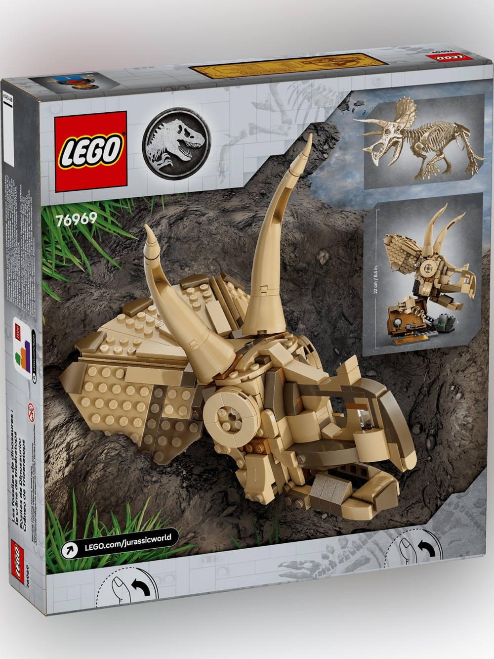 Jurassic World Lego Set Triceratops Skull (76969)